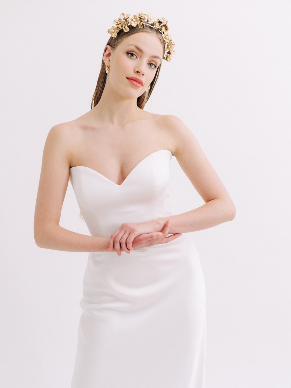 Colette by Stephanie Allin is the ultimate chic dress which can be styled with bridal separates | Feathers & Florence | Wedding Dress Preston